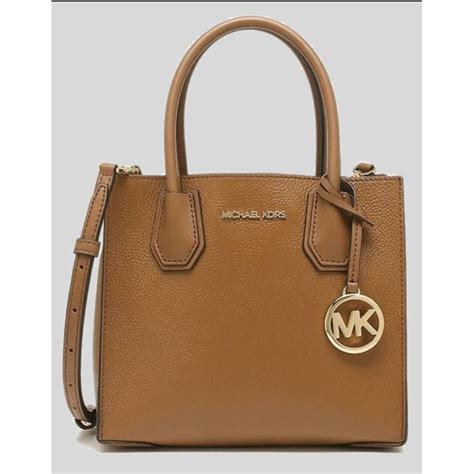 black michael kors pebble leather crossbody|Michael Kors mercer best badger.